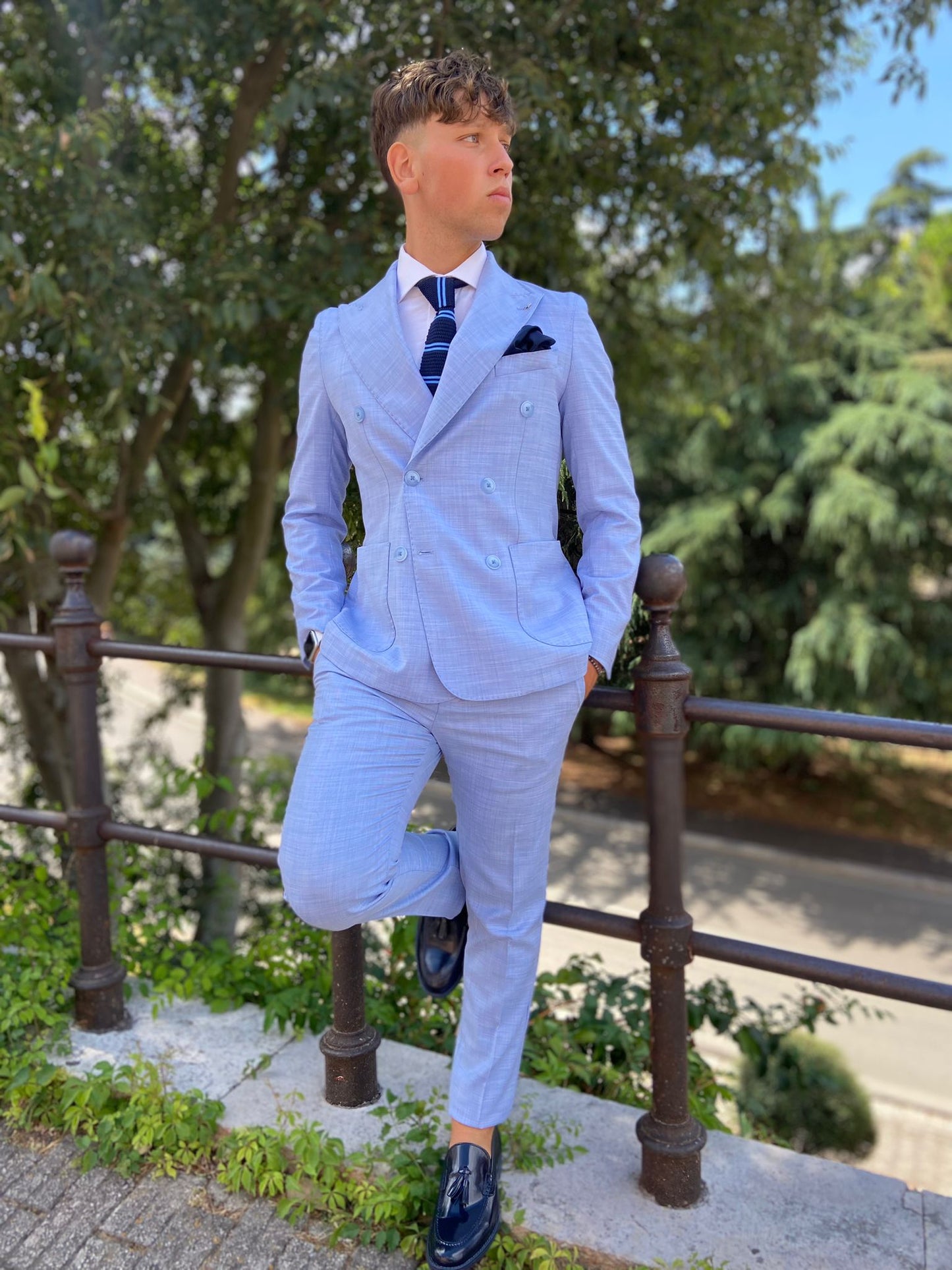 Abito uomo doppio petto
leggero sfoderato 2 pezzi S 17 Milano mod. arancia