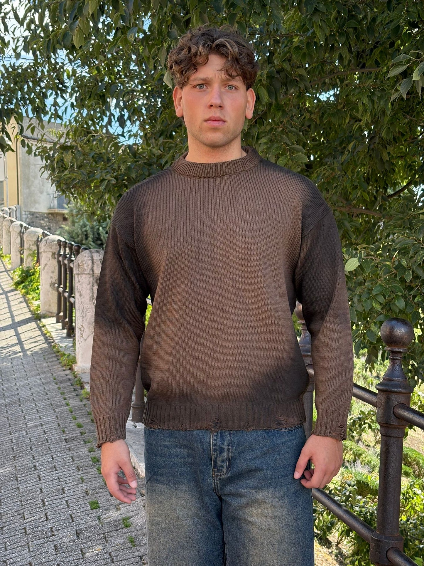 Maglioncino slavato rotture
