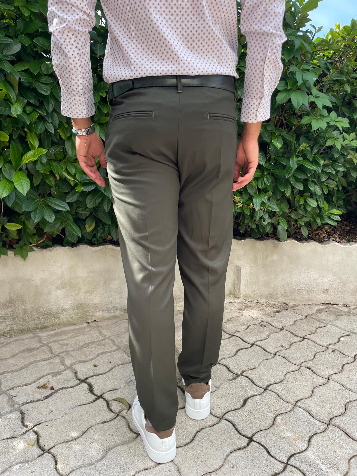 Pantalone capri con catena leggero