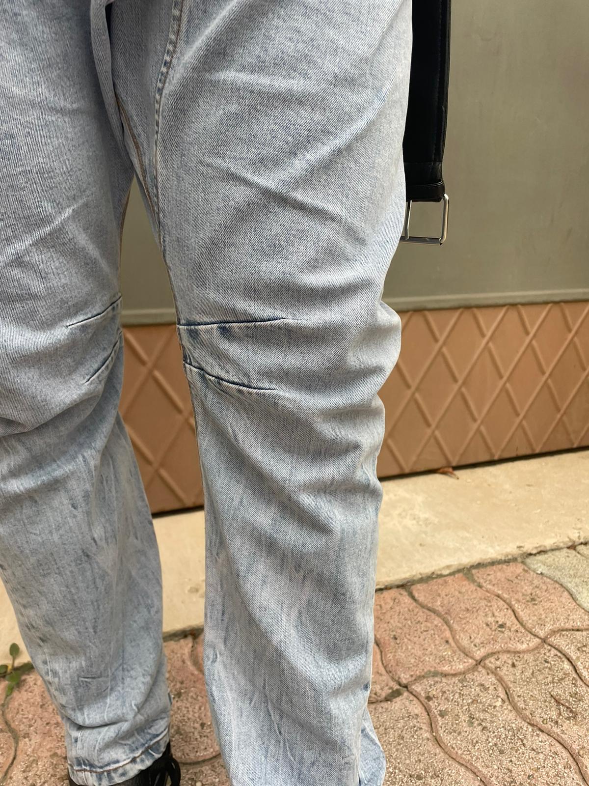 jeans cavallo basso cuciture