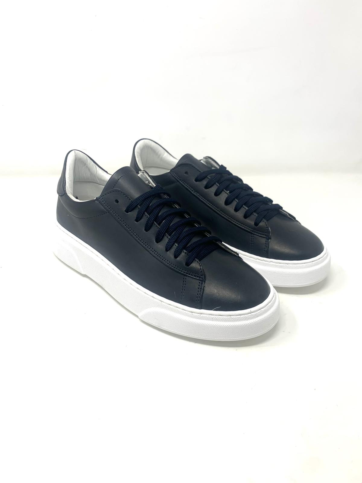 Sneakers basic vera pelle made in Italy