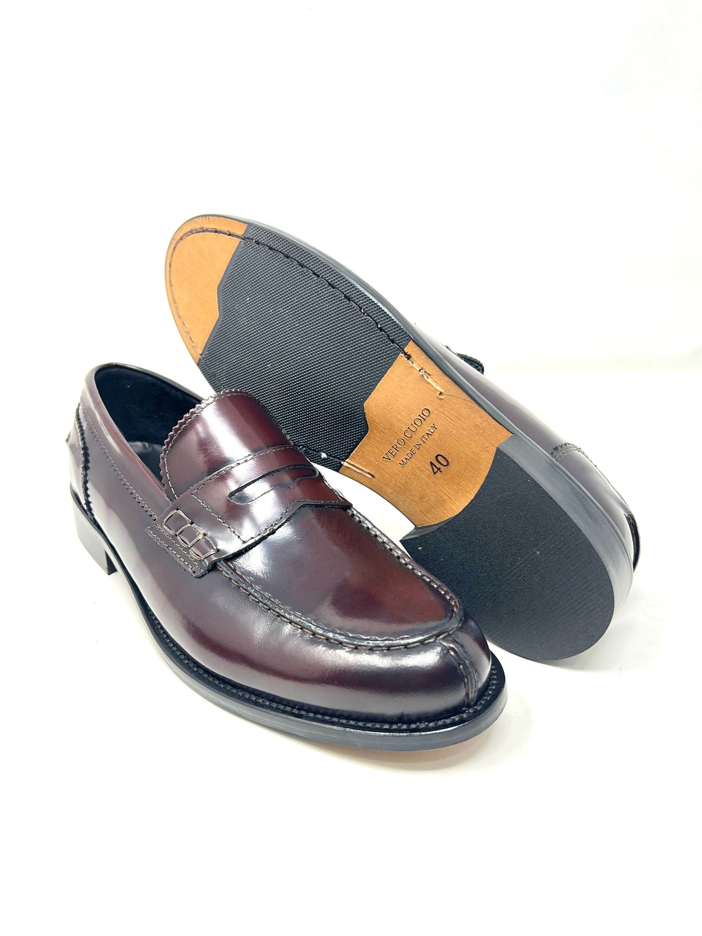 College real leather, leather sole with anti-slip sole