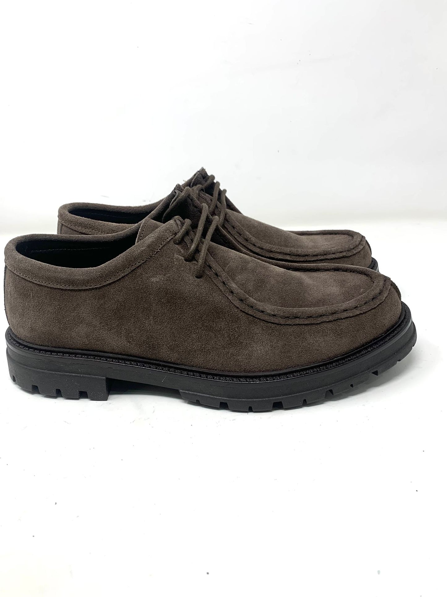 Scarpa modello ingegnere cucita a mano in vera pelle scamosciata made in italy