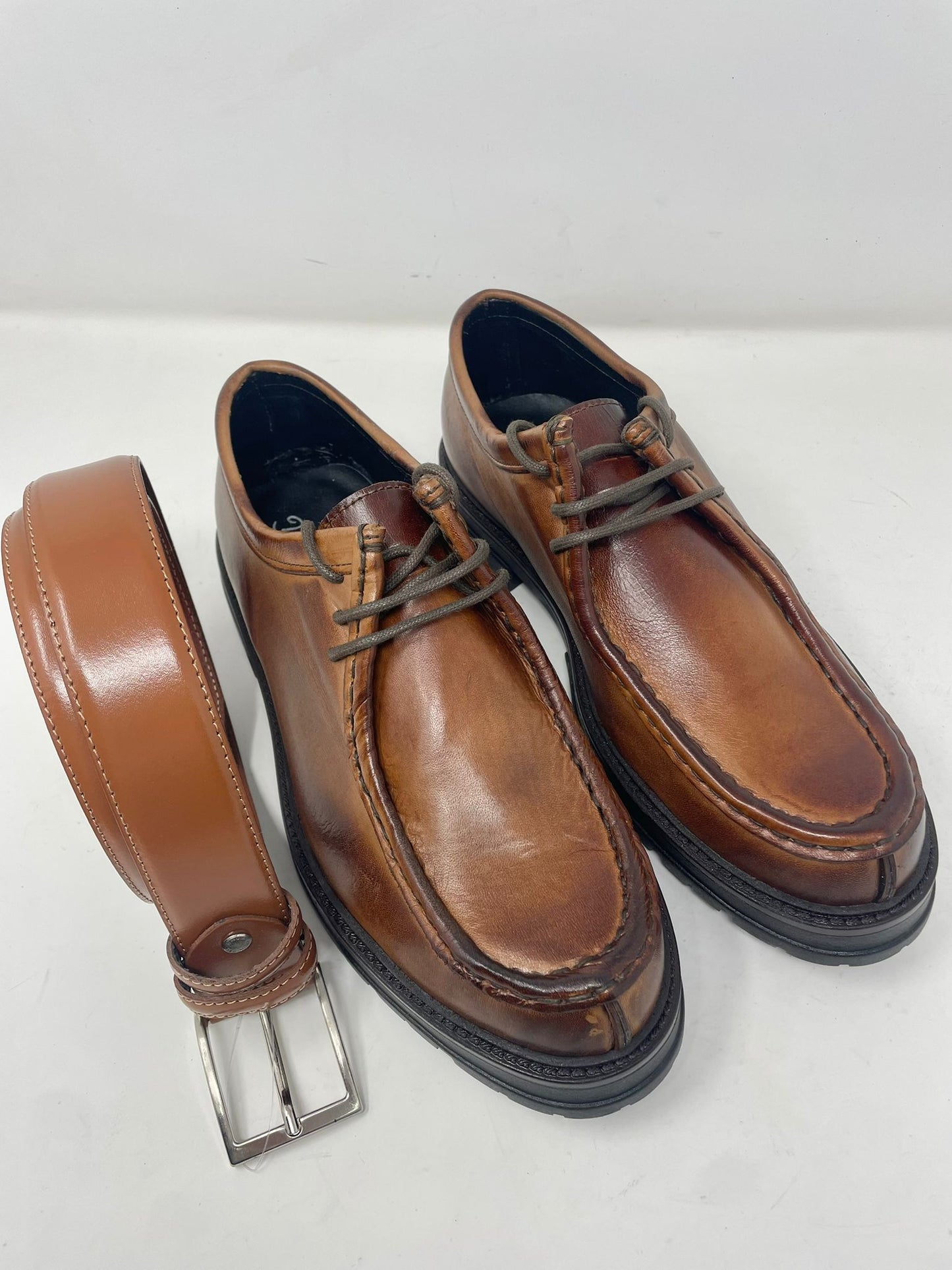 Scarpa modello ingegnere cucita a mano in vera pelle made in italy