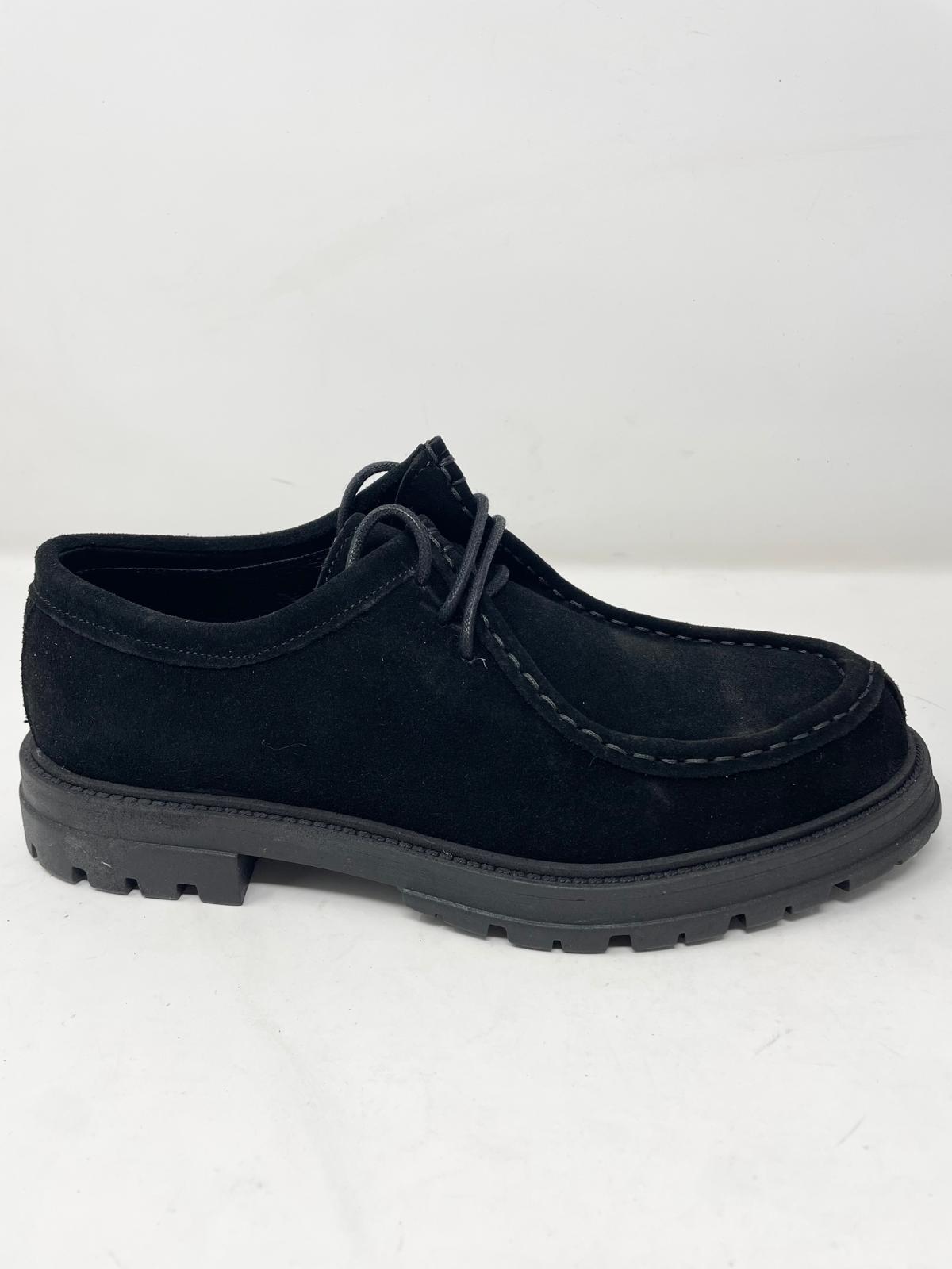 Scarpa modello ingegnere cucita a mano in vera pelle scamosciata made in italy