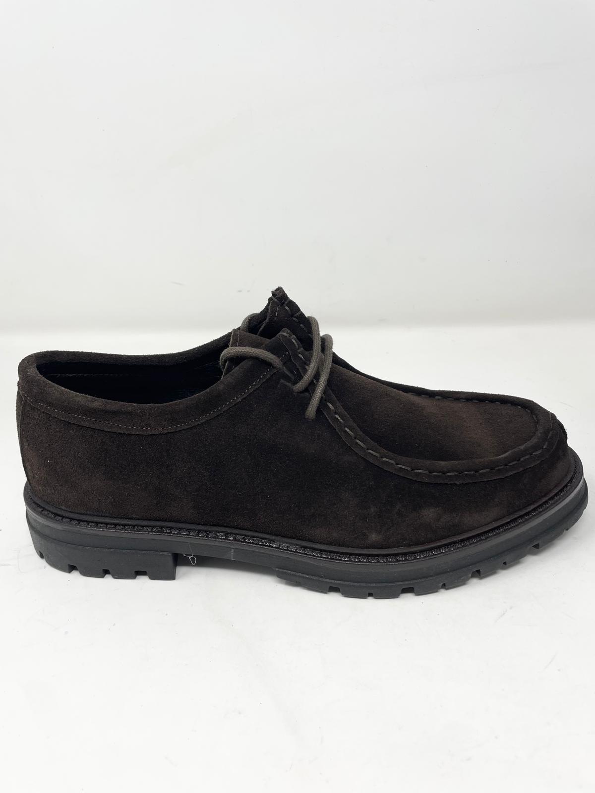 Scarpa modello ingegnere cucita a mano in vera pelle scamosciata made in italy