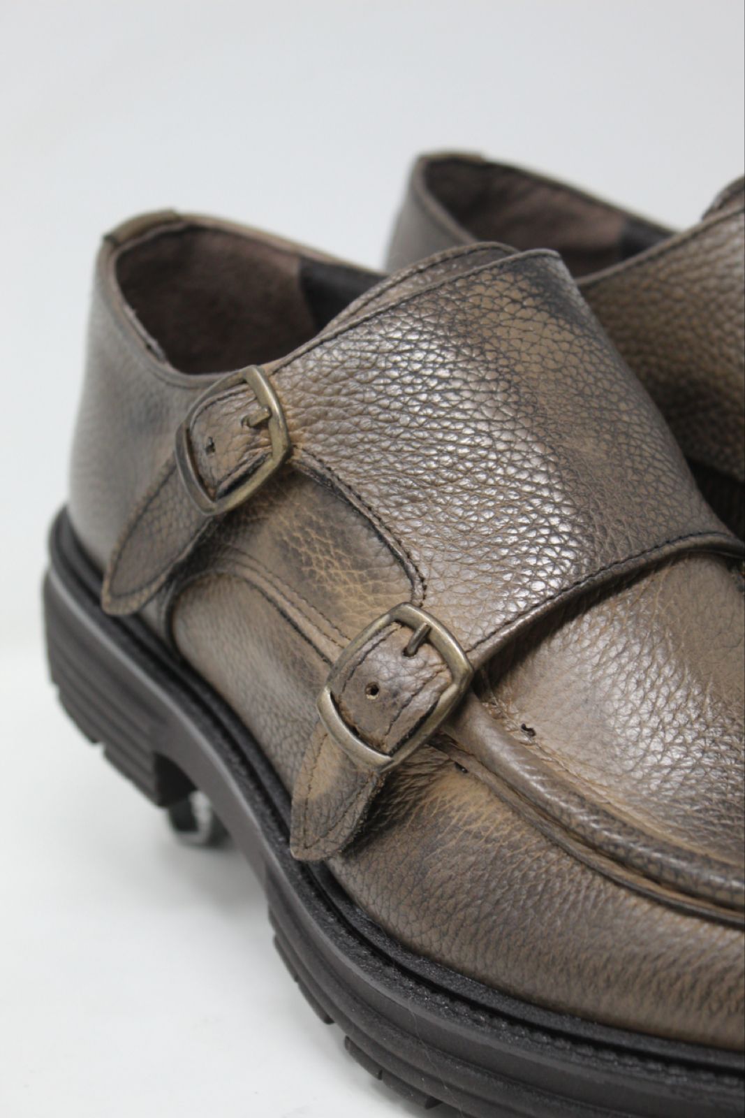 Mocassino uomo doppia fibbia in vera pelle bottalata effetto vintage made in Italy fondo vibram