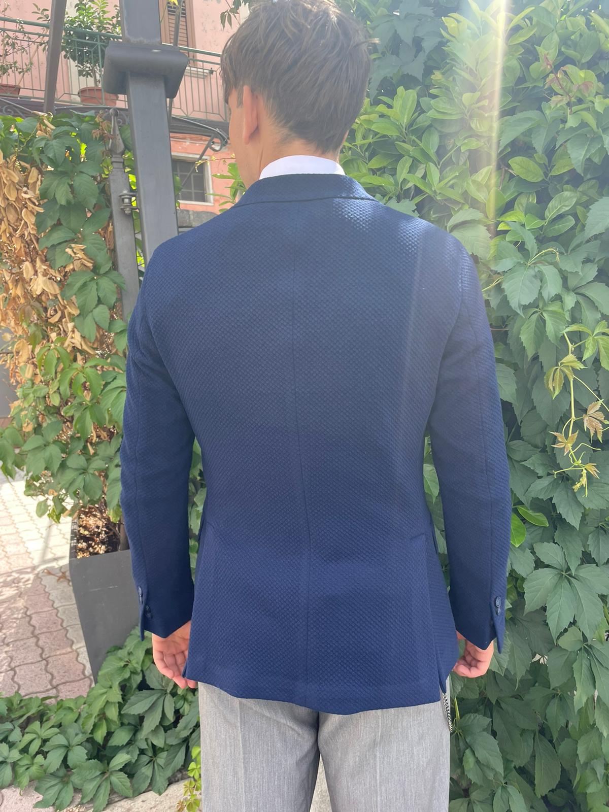 Giacca blazer doppio spacco mod. Impact
S 17 Milano
