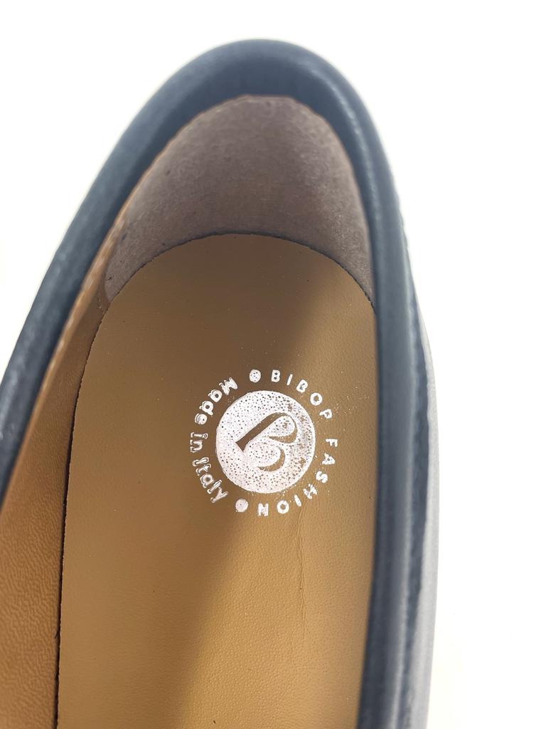 Mocassino rocciatore vera pelle fondo ambra
made in italy