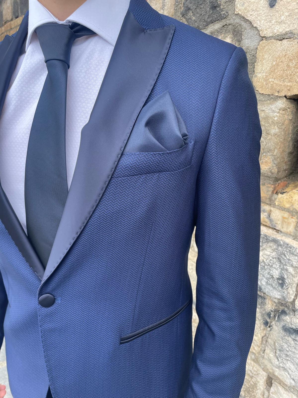 Abito 2 pezzi completo tessuto damascato revers di raso mod. Francini S17 milano