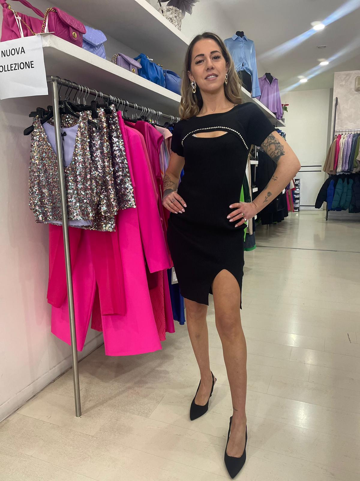 Duo dress with rhinestone opening