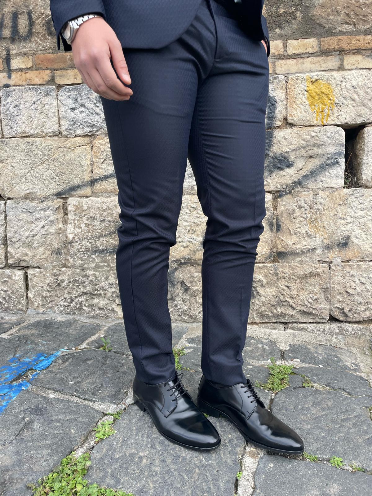 Abito smoking 2 pezzi mod Mertens S 17 Milano
tessuto damascato elegante