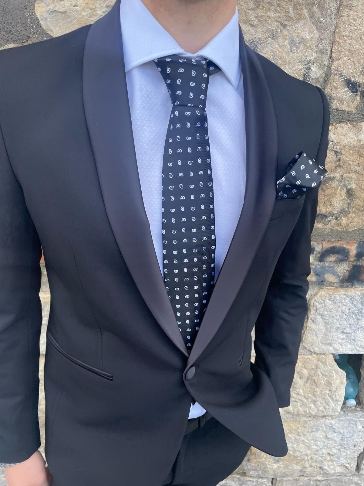 Abito smoking 2 pezzi mod Maggio S 17 Milano
tessuto elasticizzato elegante