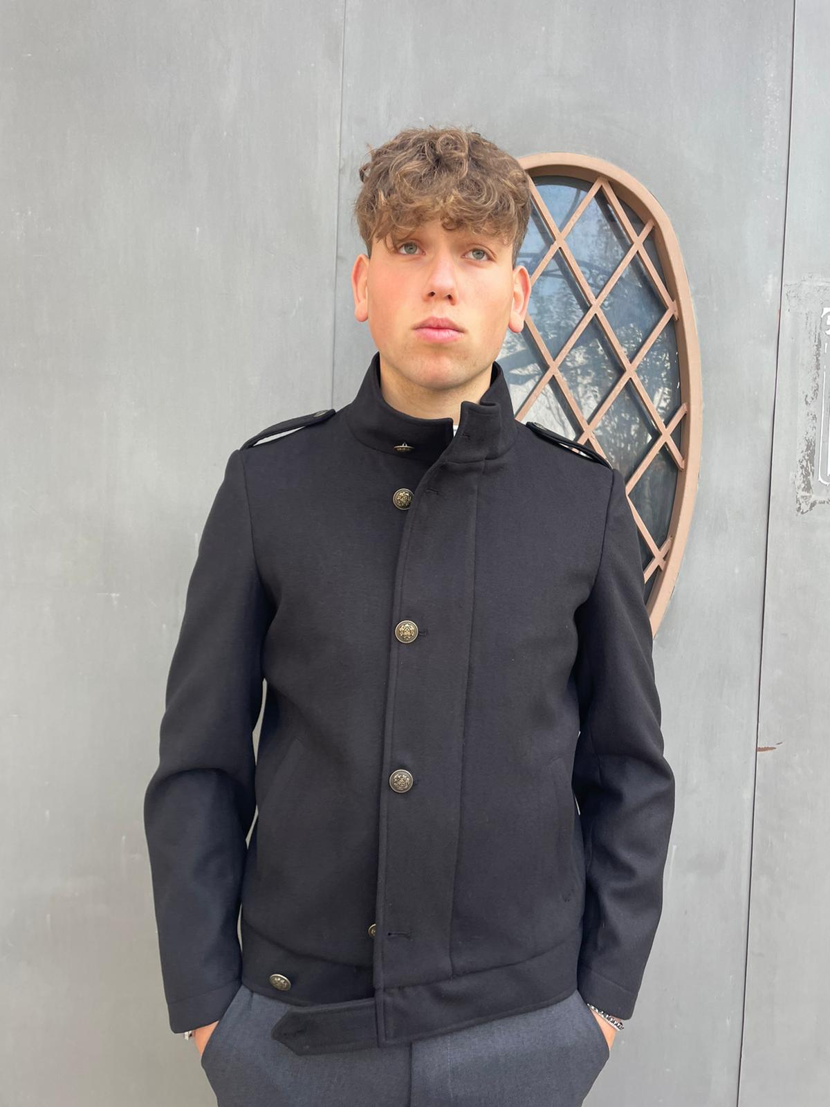 Cappottino Morf S17 Milano corto di panno bottoni brunito
