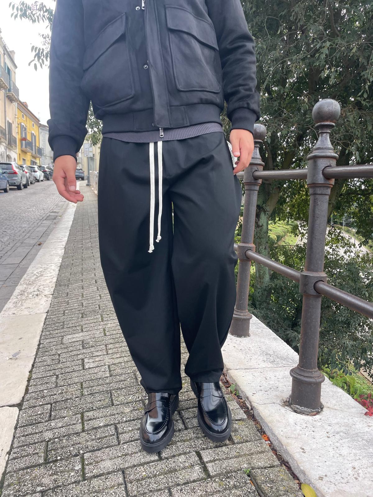 PANTALONE UOMO BAGGY CON PENCE SULLE TASCHE
