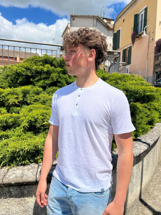 T-shirt Uomo Serafino in Cotone Leggero – Made in Italy
