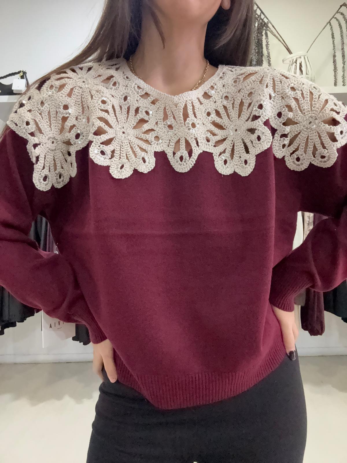 Maglia ricami e strass