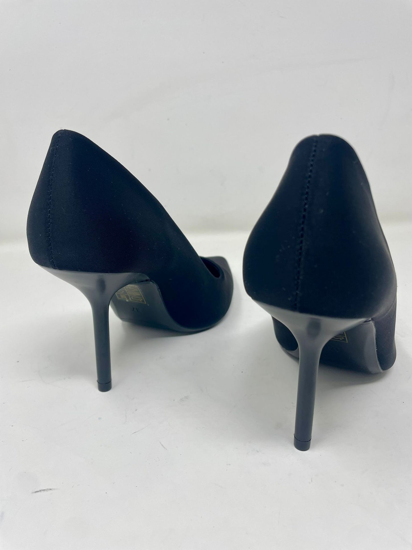 Décolleté in tessuto elasticizzato – Tacco 7 cm