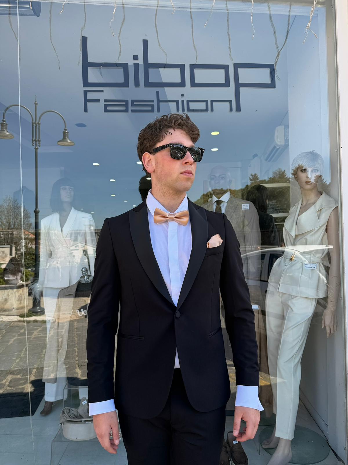 Abito Uomo con Revers a Lancia in Raso – Modello Monet S17 Milano Slim Fit