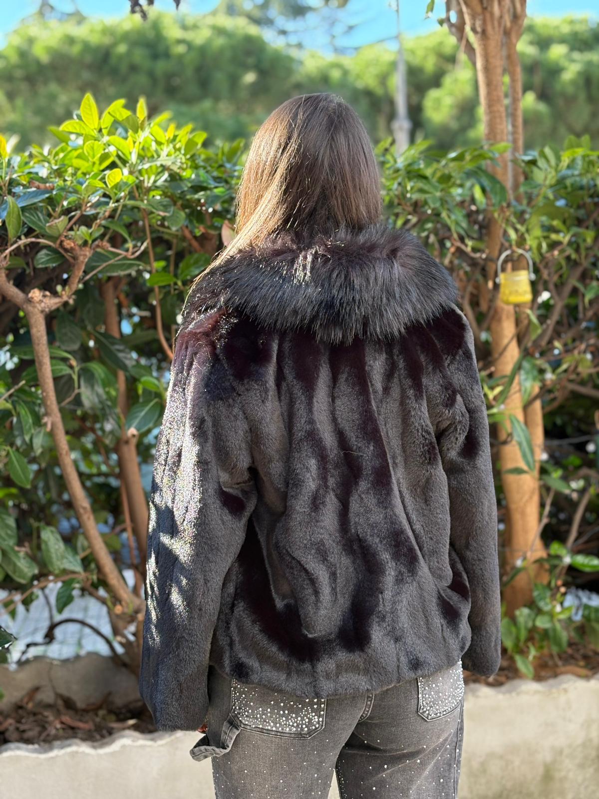 Giacca corta eco pelliccia