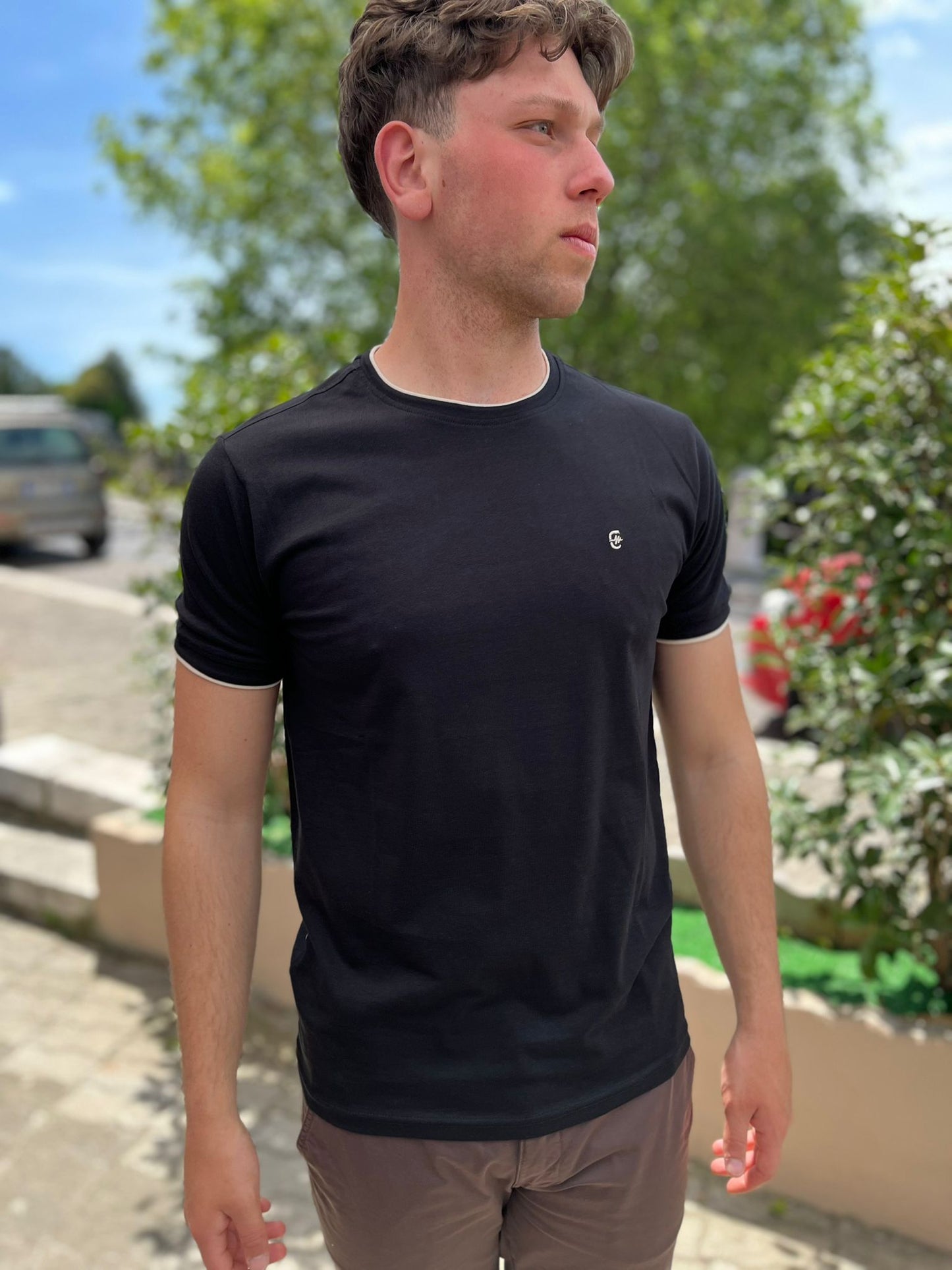 T-Shirt con Profilo a Contrasto – Uomo