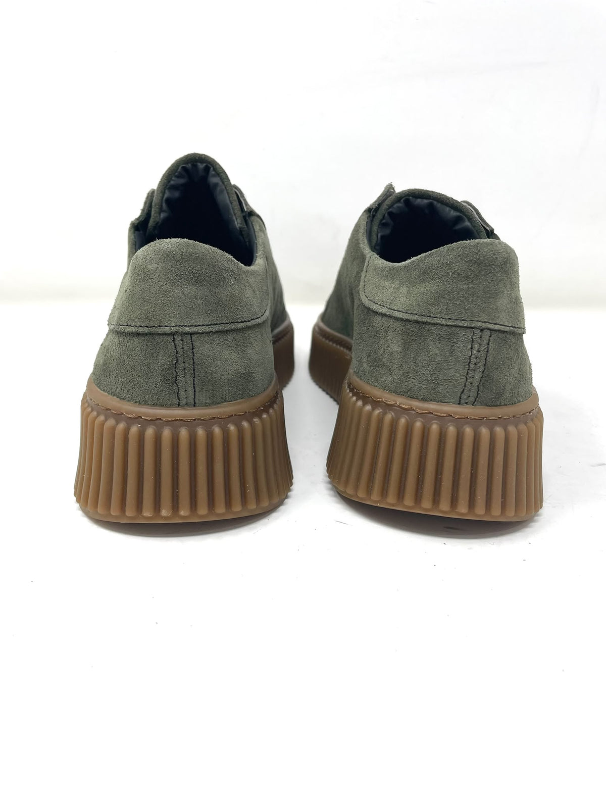 Sneaker Uomo in Vera Pelle Scamosciata – Fondo Alto Liquirizia Made in Italy