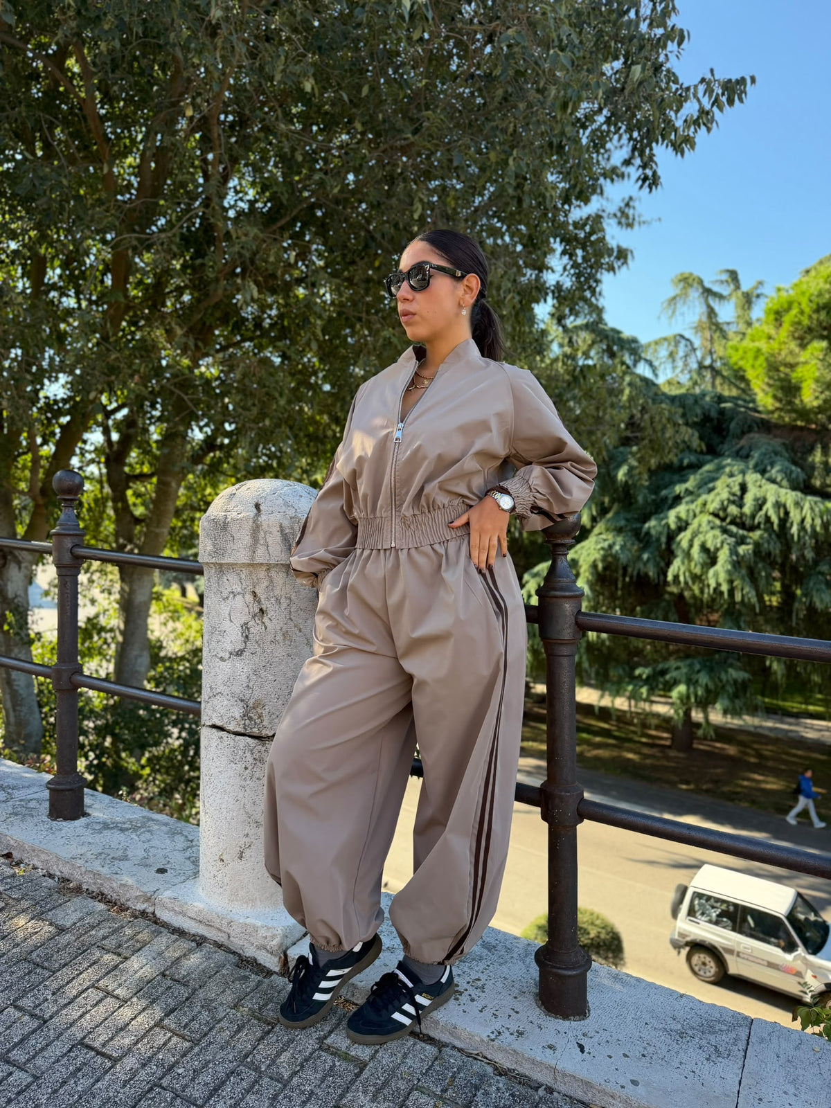 PANTALONE DONNA CON BANDA IN TESSUTO TECNICO