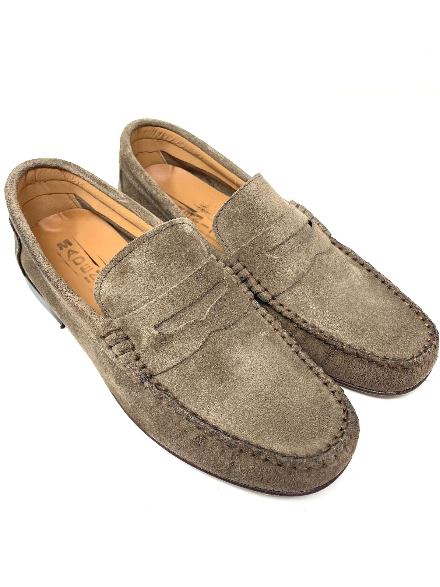 Mocassino pinzato da uomo realizzato in vera pelle scamosciata effetto vintage