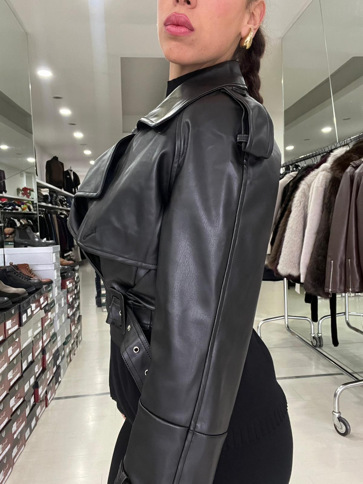 Trench chiodo donna crop over in ecopelle