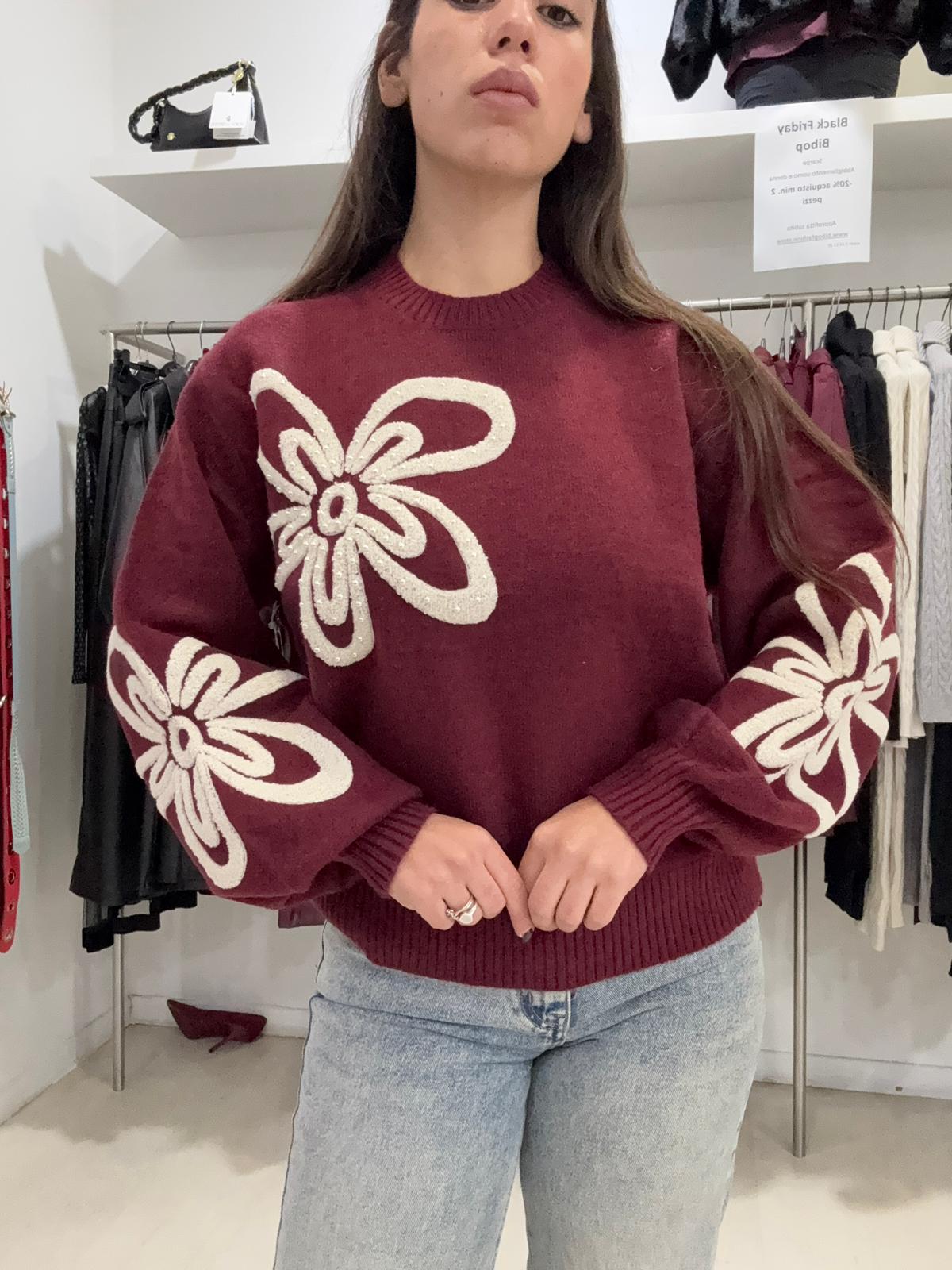 Maglia con Fiore e Perle