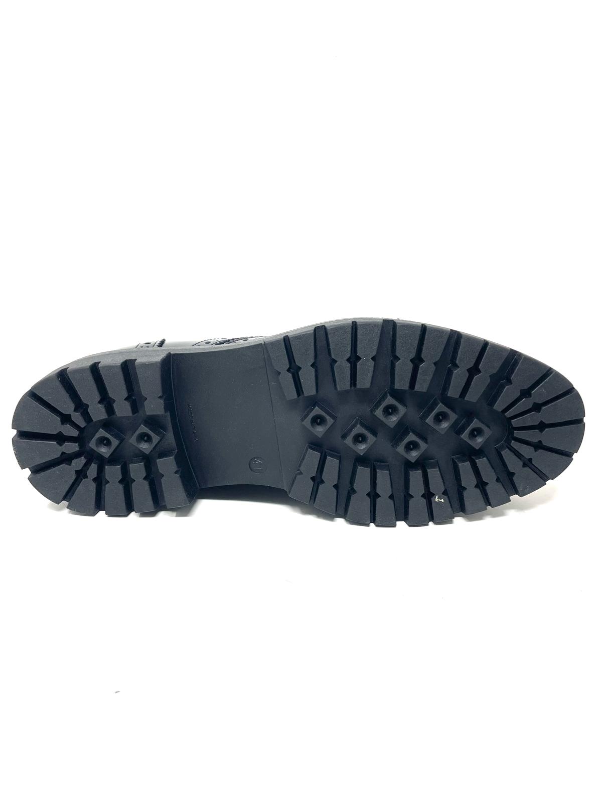 Inglesina lucida vera pelle fondo gomma vibram