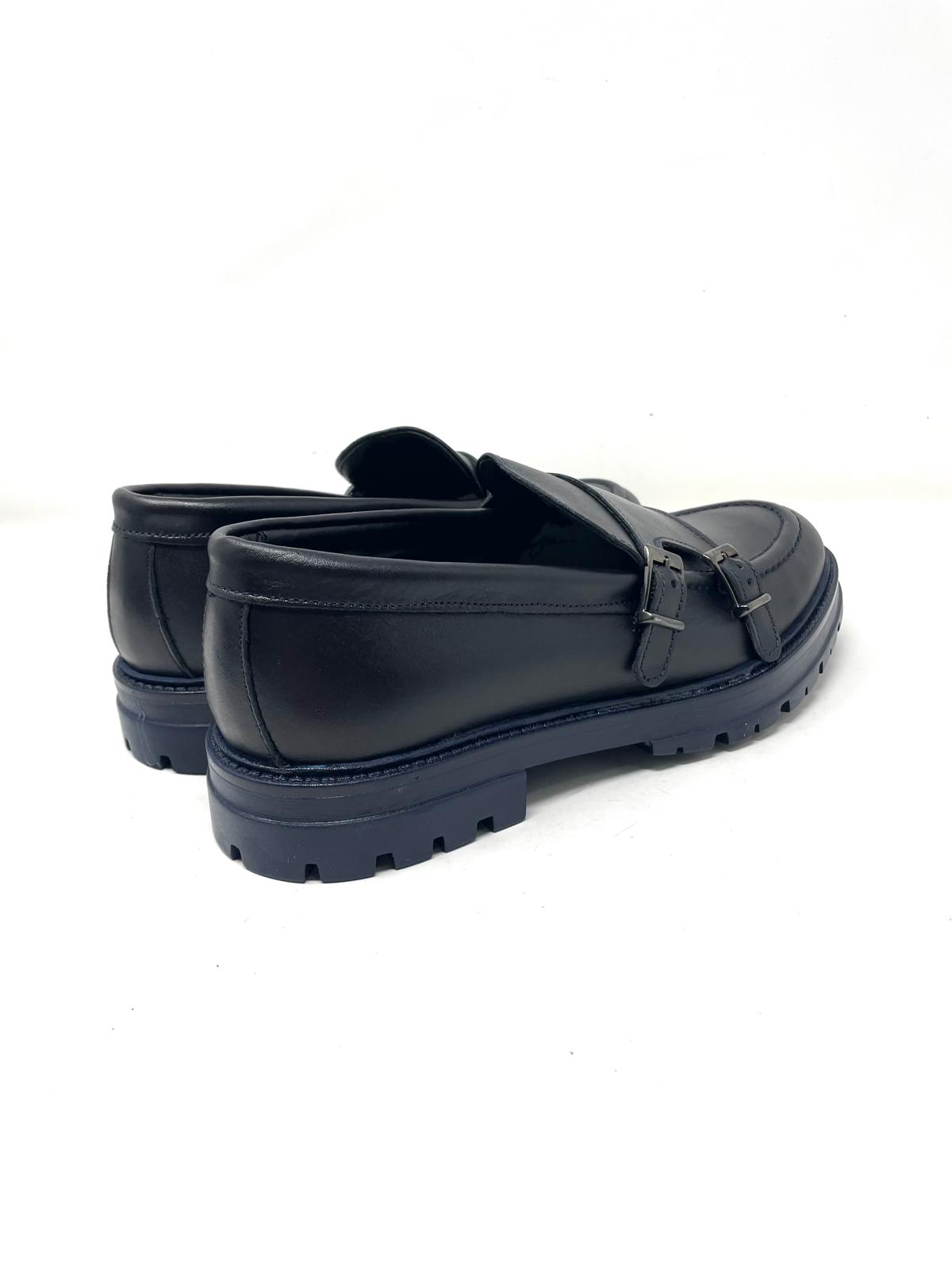 Mocassino doppia fibbia fondo vibram in vera pelle made in italy