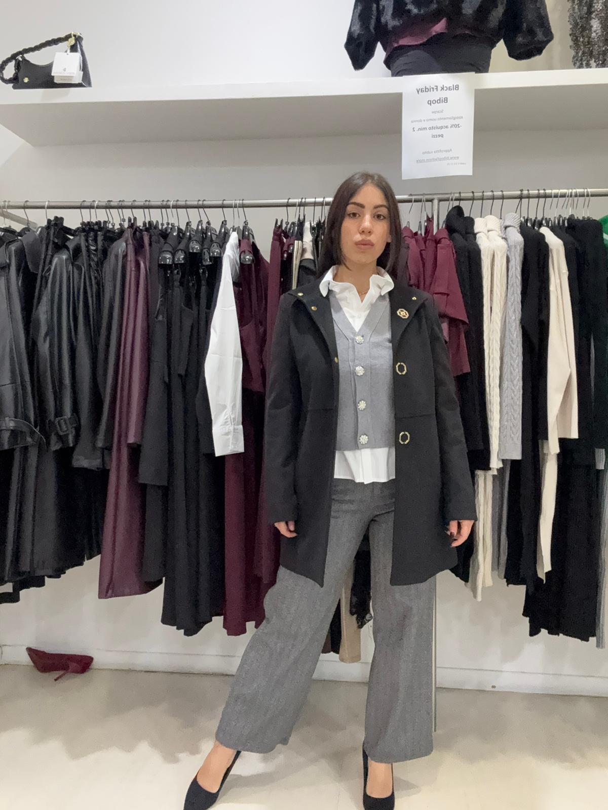 Cappottino donna coreana con bottoni oro