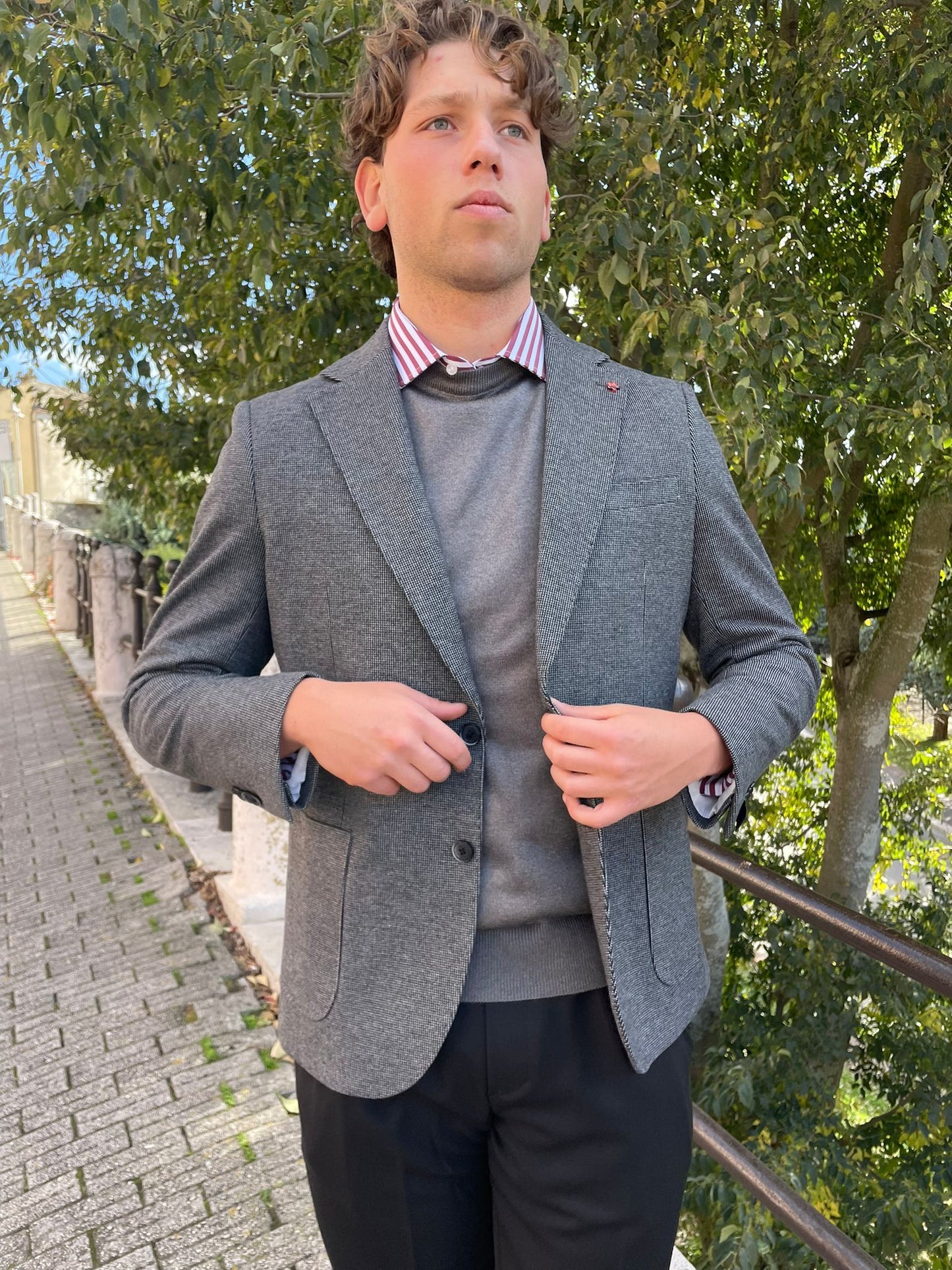 Giacca uomo in micro pied de poule, modello blazer dal taglio sartoriale