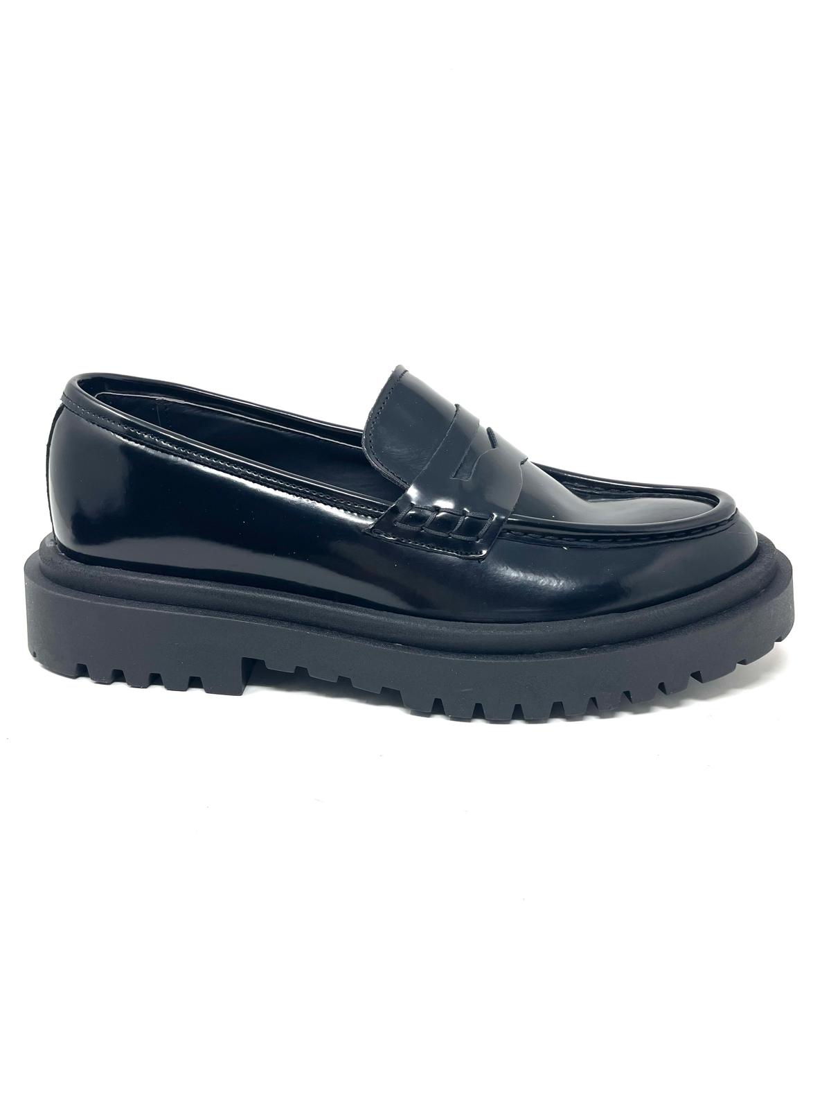 Mocassino rocciatore  vera pelle fondo ambra
made in italy