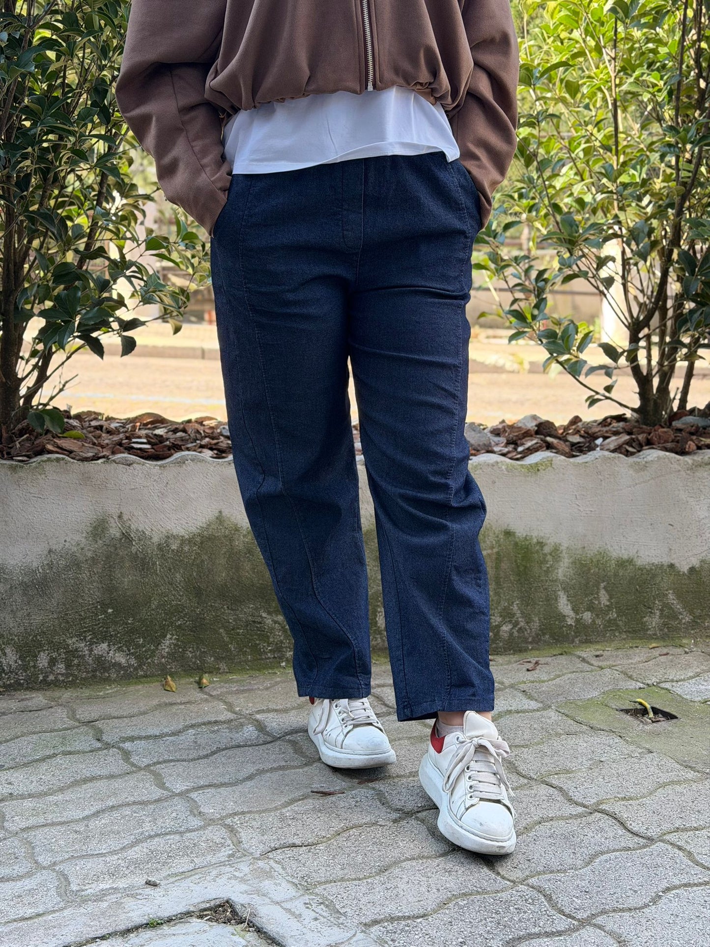 Pantalone Donna Ballon – Elastico e Leggero, Lavaggio Scuro