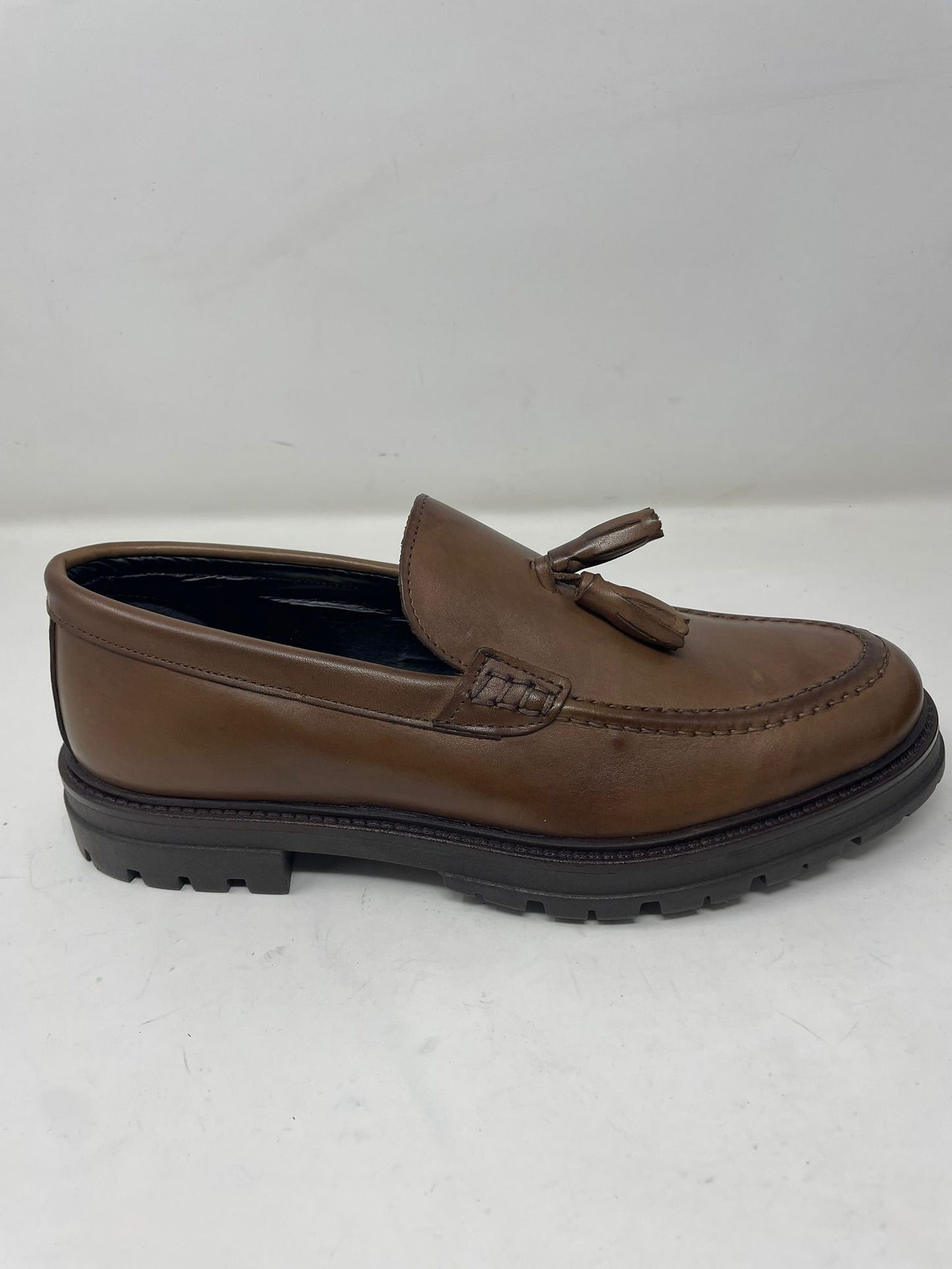 Mocassino nappine fondo vibram in vera pelle made in italy