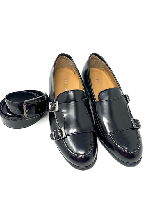 Double buckle moccasin with rubber sole