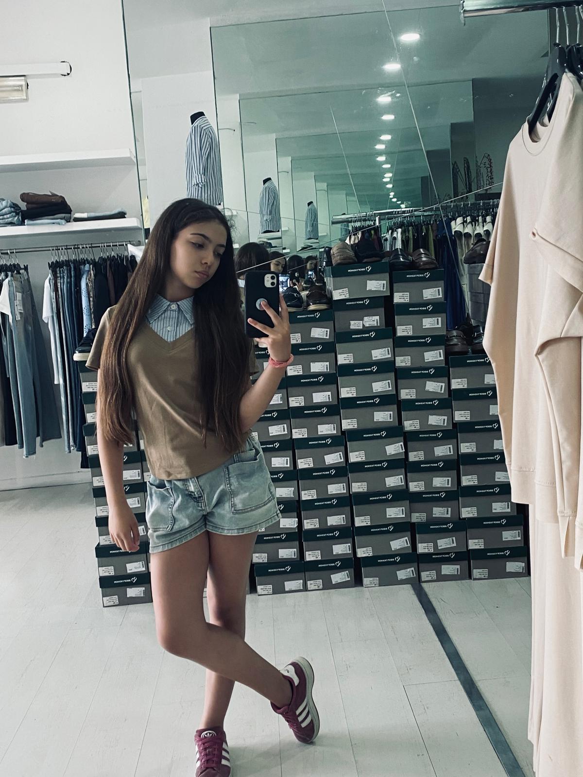 maglia con camicia a righe