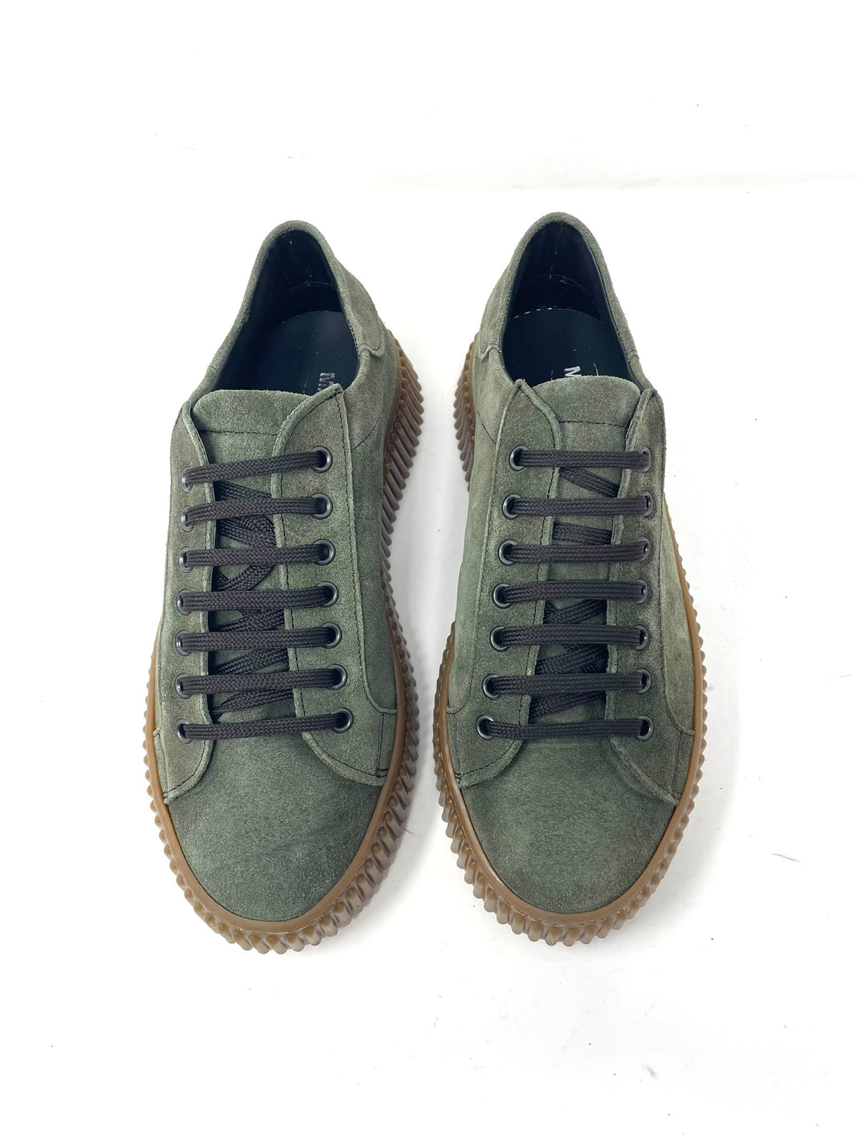 Sneaker Uomo in Vera Pelle Scamosciata – Fondo Alto Liquirizia Made in Italy