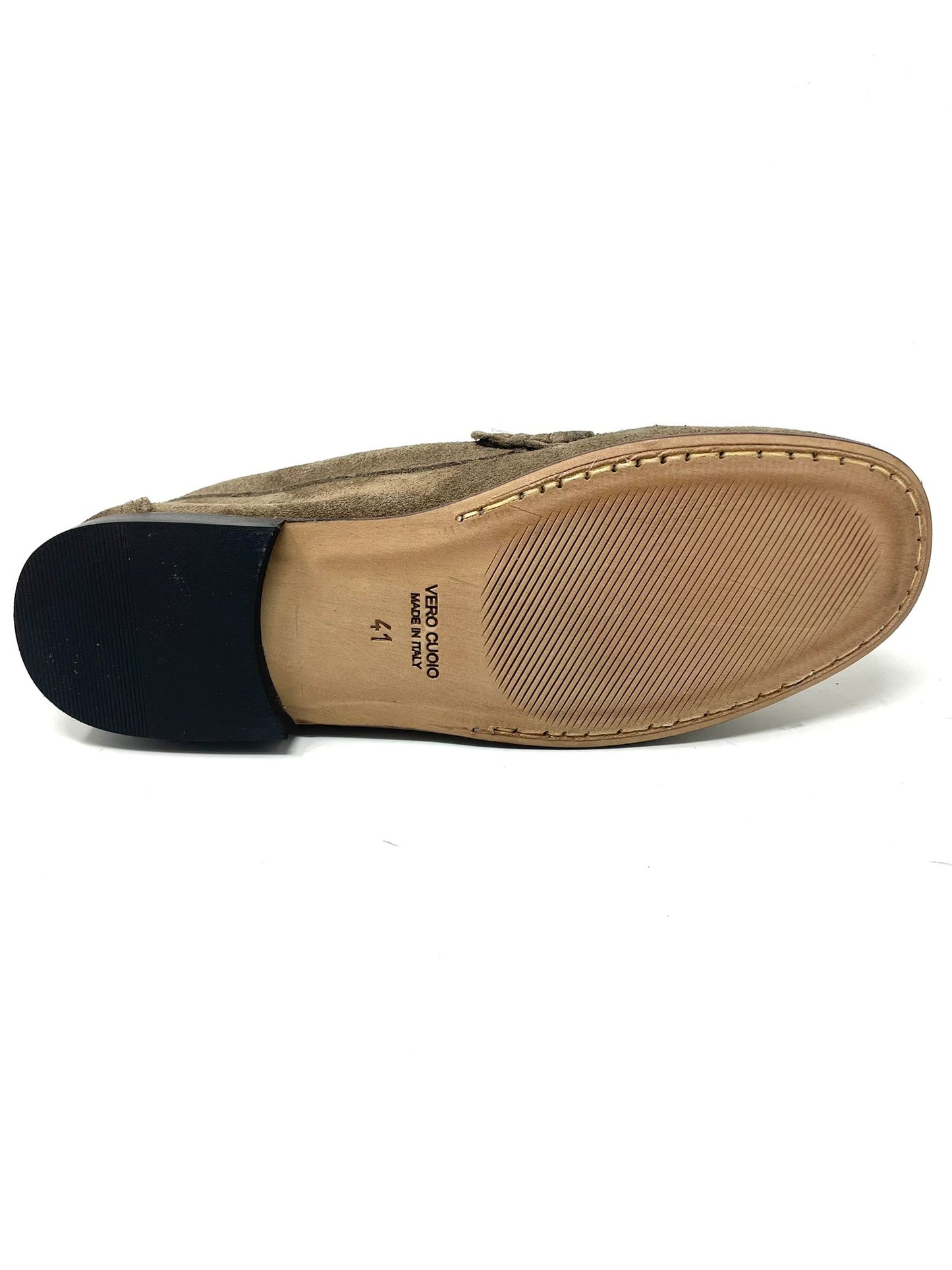 Mocassino pinzato da uomo realizzato in vera pelle scamosciata effetto vintage
