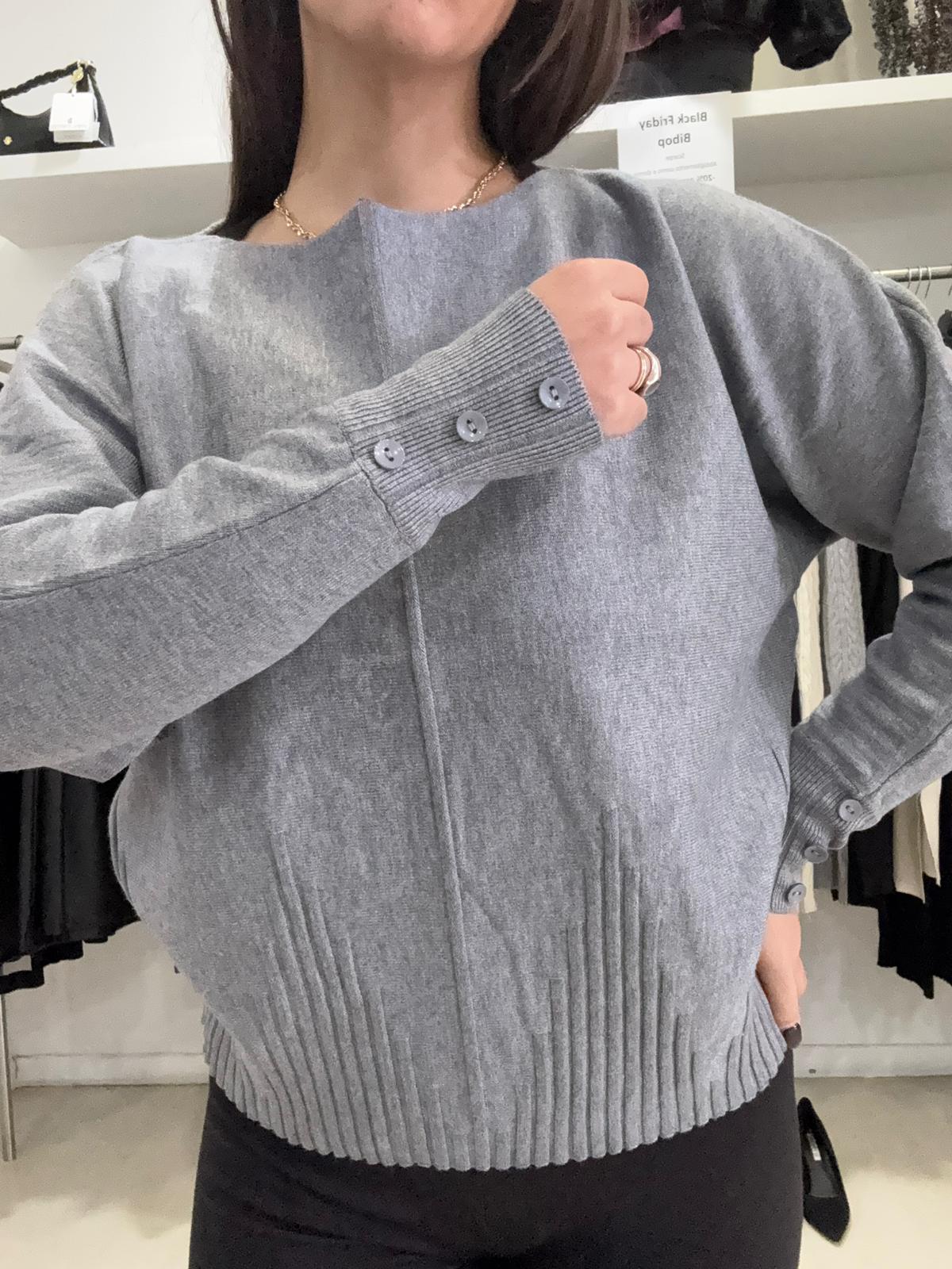 Maglia over con cuciture