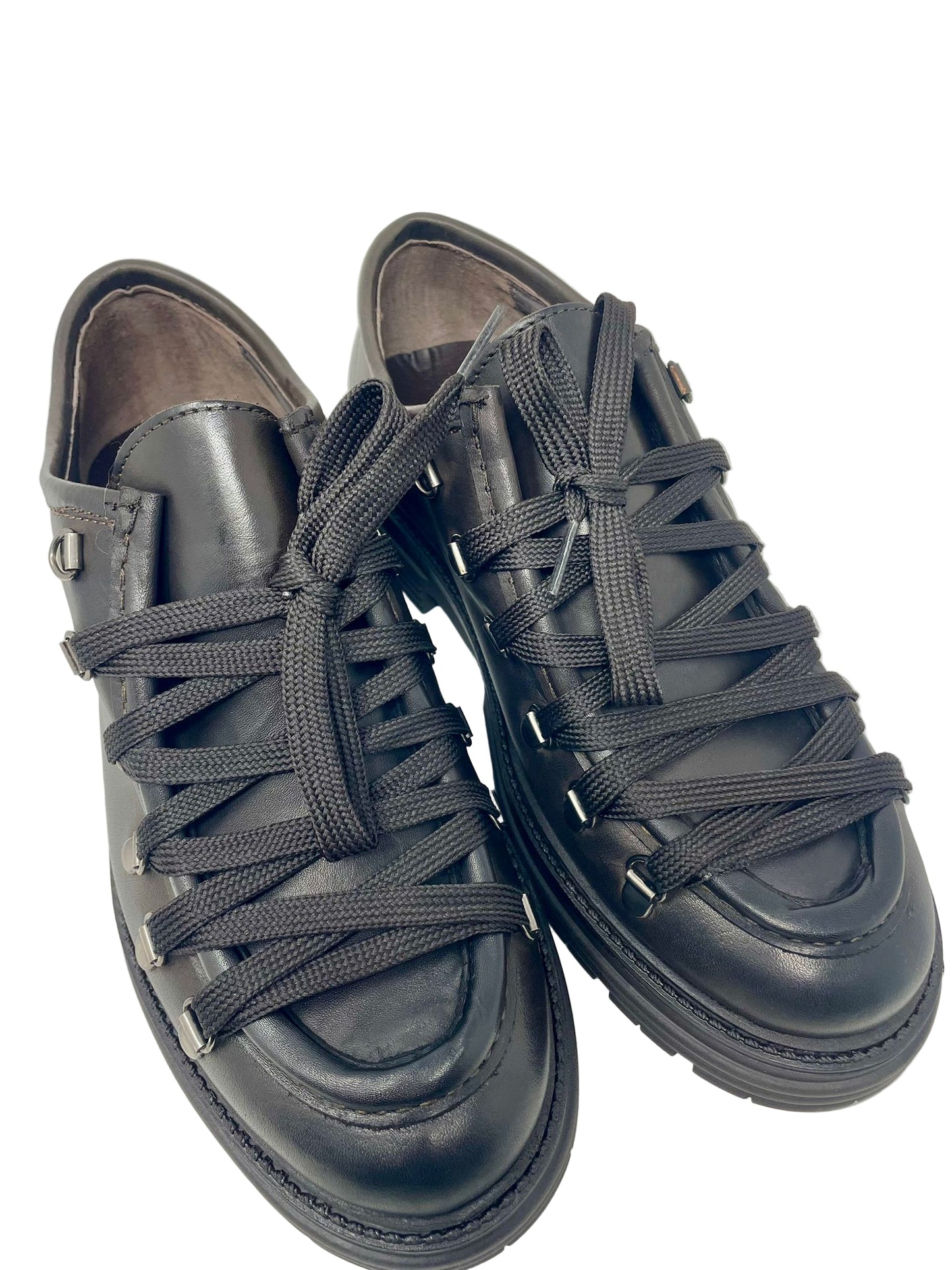 Pedula bassa in pelle di vitello fondo vibram