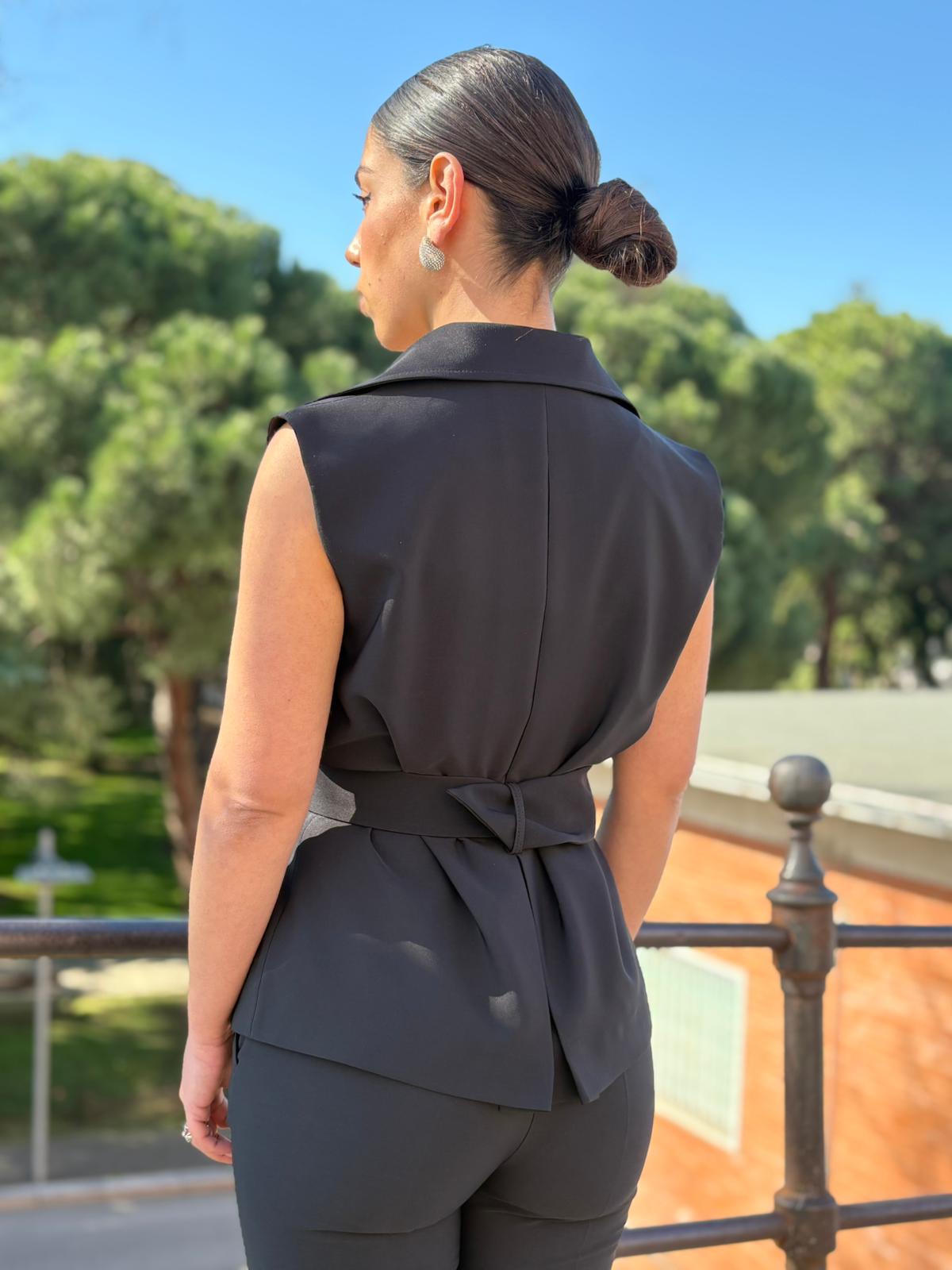 Giacca Gilet con Cintura – Donna