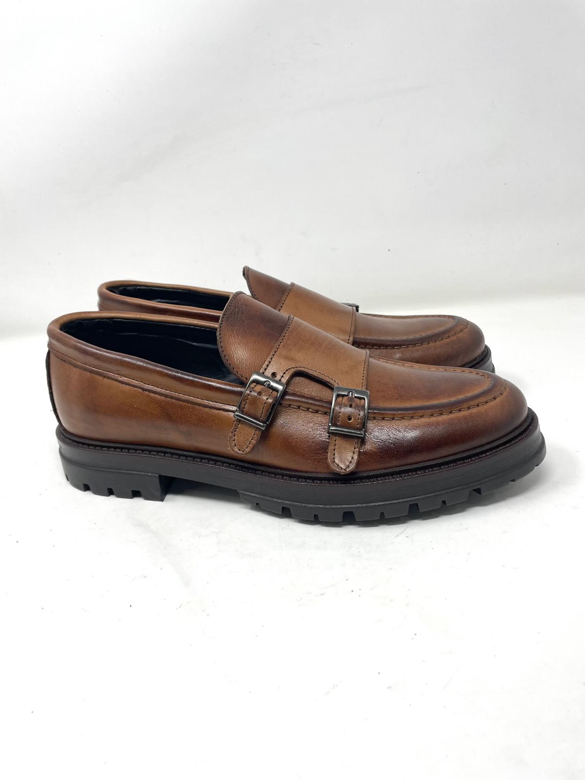 Mocassino doppia fibbia fondo vibram in vera pelle made in italy