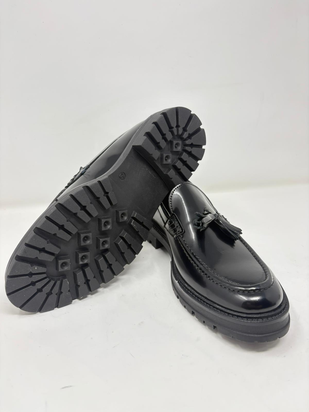Mocassino nappine pelle abrasivata fondo gomma MADE IN ITALY