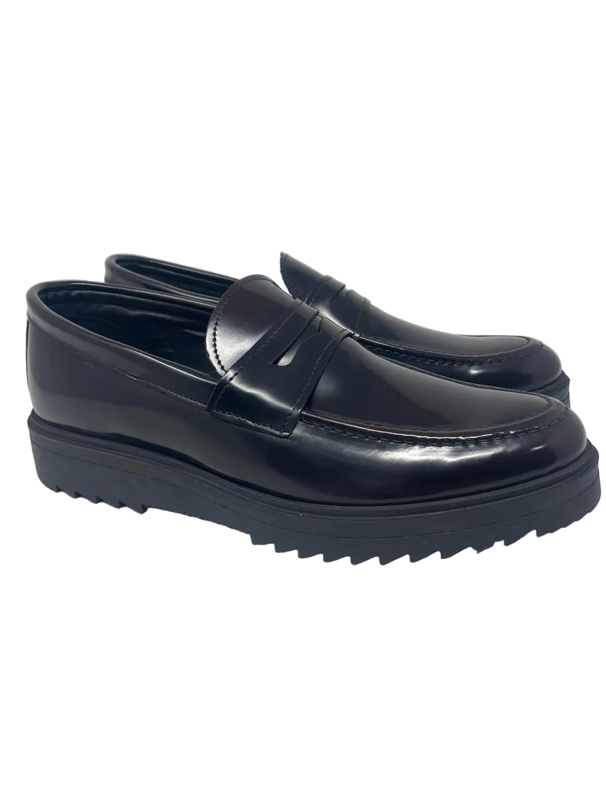 MOCASSINO VERNICE FONDO GOMMA DENTATO