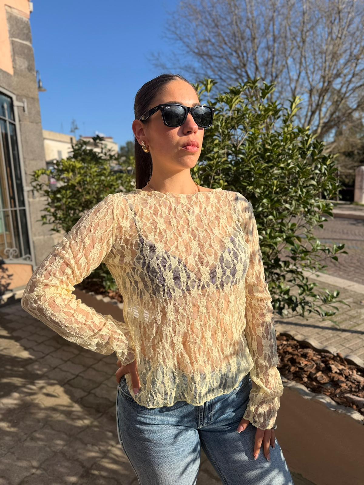 Maglia in Pizzo – Donna (Da Indossare Sotto Giacca)