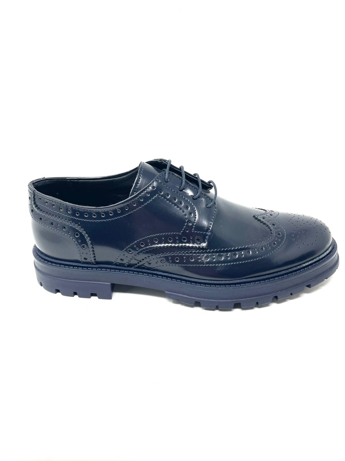 Inglesina lucida vera pelle fondo gomma vibram