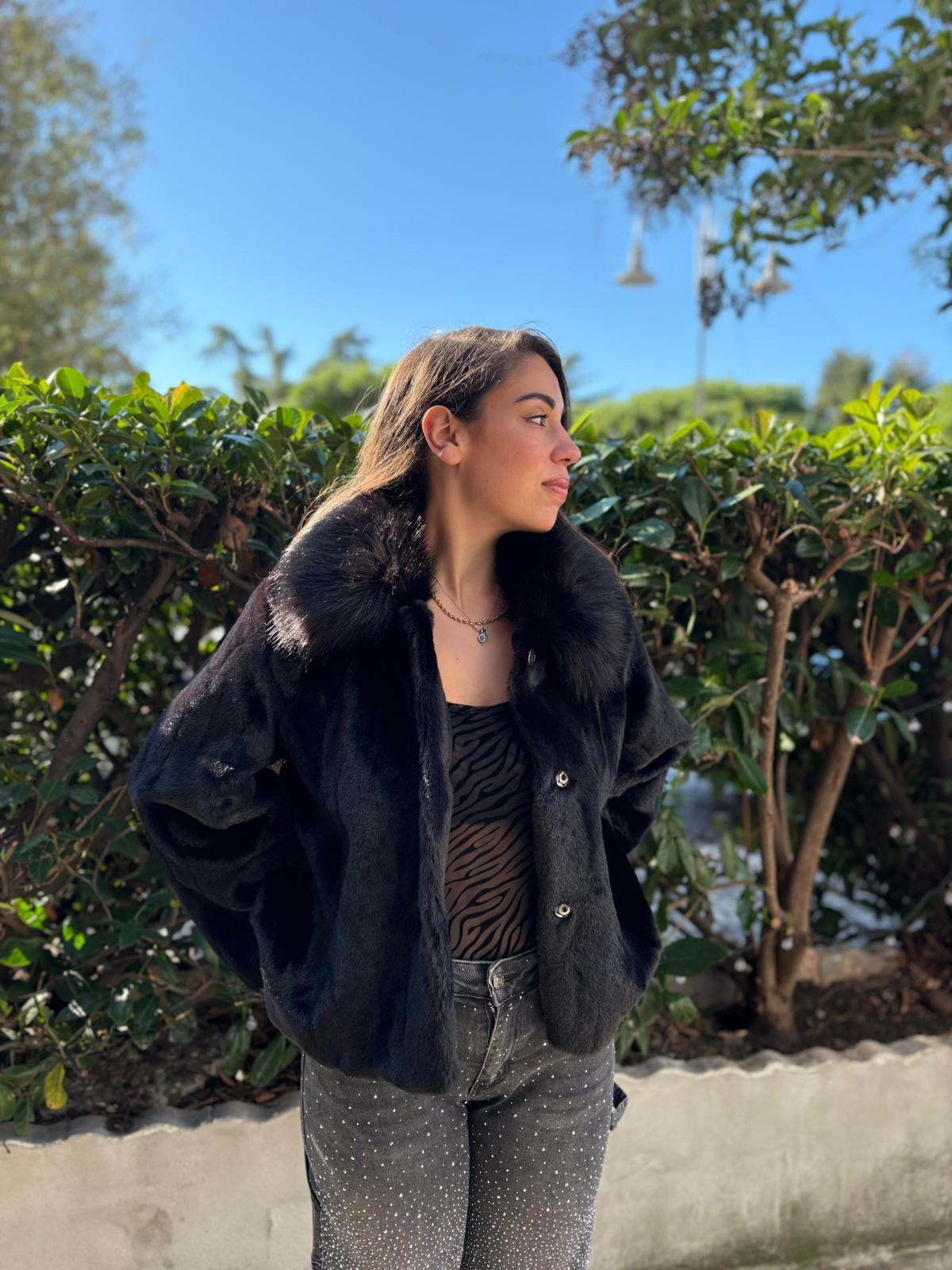 Giacca corta eco pelliccia